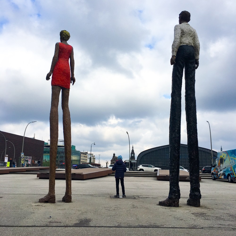 f0dec824-3c08-4759-aa47-a10408019002